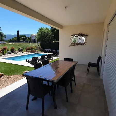 Pardisoli 2 Villa *